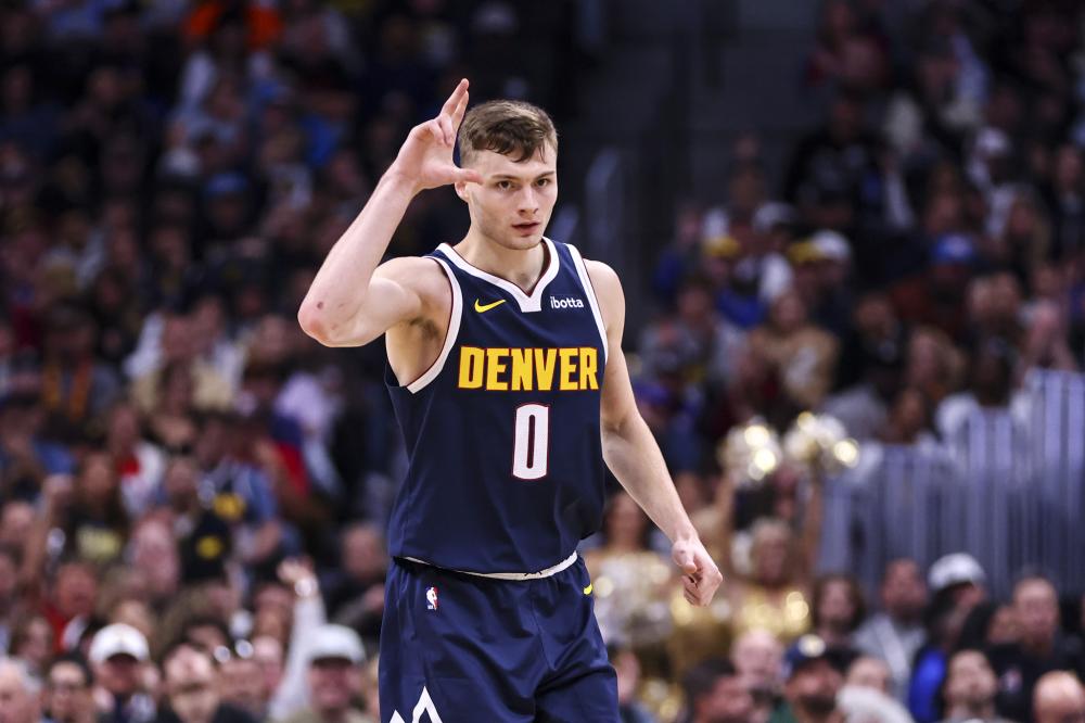 杂事件上更 杂事件上更